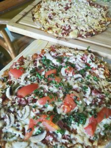 Read more about the article Pizza Gryczana (z serem kokosowym) – wegańska, bezglutenowa