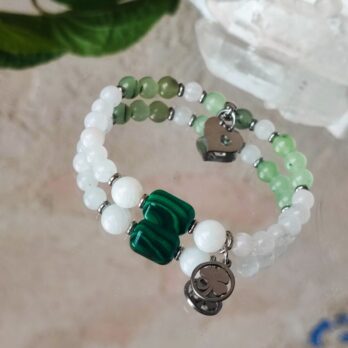 Bransoletka „Hestia” z Malachitem, Kamieniem Księżycowym i Prehnitem – nowy początek