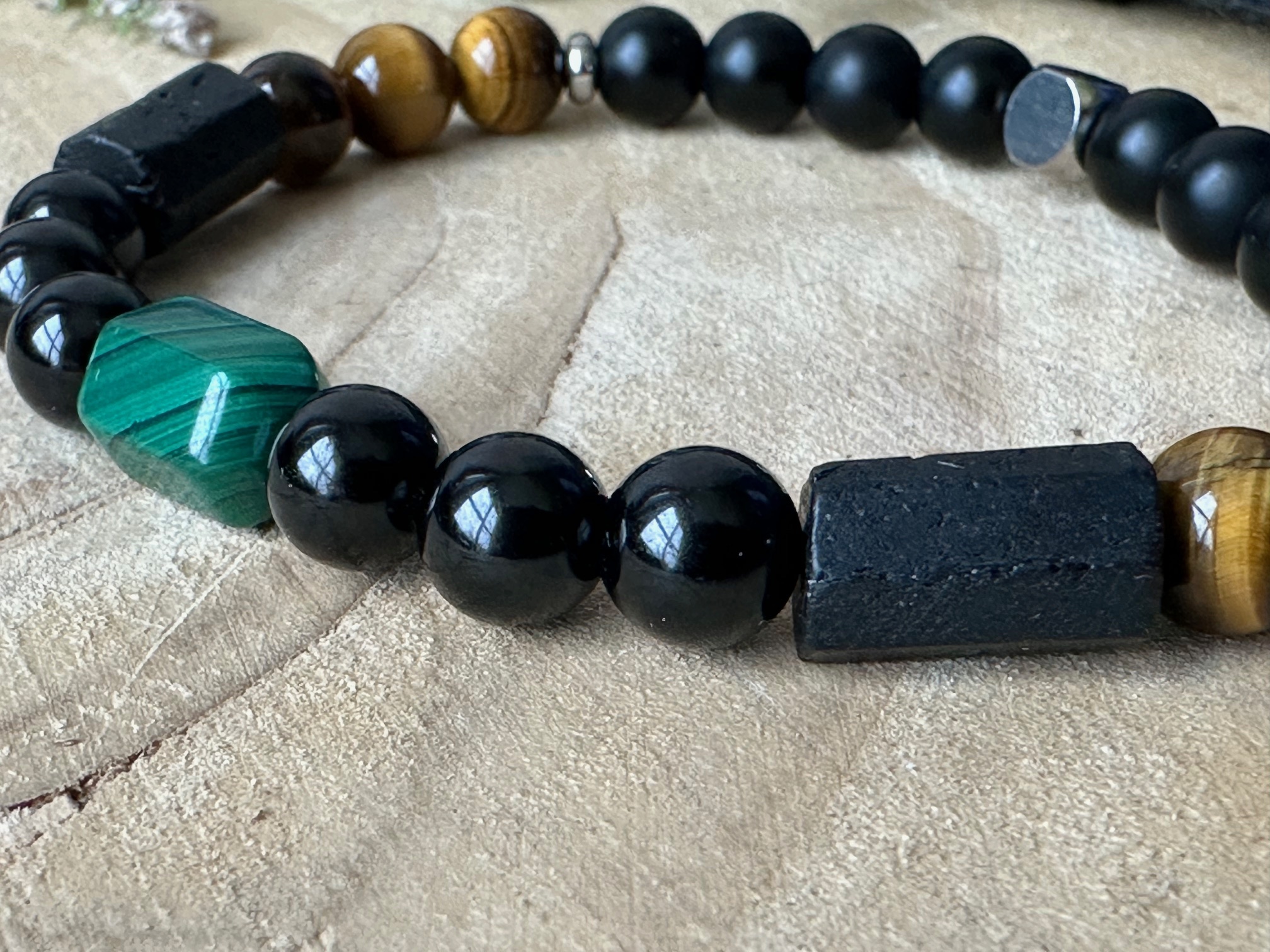 Amulet z Malachitem, Tygrysim Okiem i Onyksem „TruthShield”" szczęśliwa wygrana w sądzie - obrazek 2
