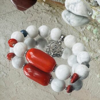 Artystyczna bransoletka z Howlitu, Korala, Lapis Lazuli i Labradorytu „Musa II” spełniona miłość