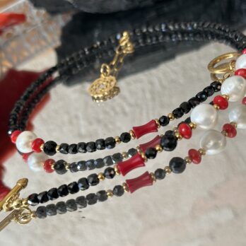 Naszyjnik z Turmalinu, Perły i Czerwonego Koralu „Layla I” miłosne zaklęcia